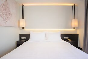 GLOW PARK HOTEL Grand Royal Palace