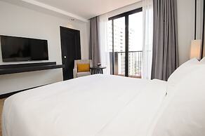 GLOW PARK HOTEL Grand Royal Palace