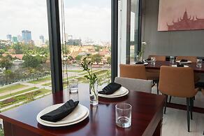 GLOW PARK HOTEL Grand Royal Palace