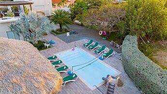 Koyari Modern Condos 3 w Private Roof Deck