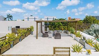 Koyari Modern Condos 3 w Private Roof Deck