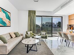 Sanders Olive - Cozy 1-bdr Apt With Shared Pool