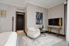 Maison Privee - Ultra Chic High-Floor Apt w/ Direct Burj Khalifa & Fou