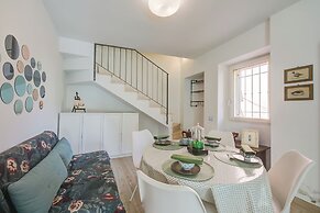 Henry-historic Center 300m From Lake