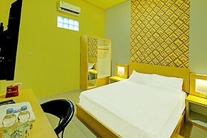 OYO 91857 Callista Homestay Near RSUD Prof. Dr. H. M. Anwar Makkatutu