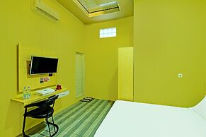 OYO 91857 Callista Homestay Near RSUD Prof. Dr. H. M. Anwar Makkatutu