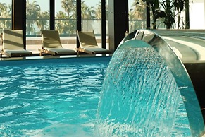 The Grandeur Hotel