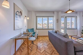 Enolabee Harbour View Apartment