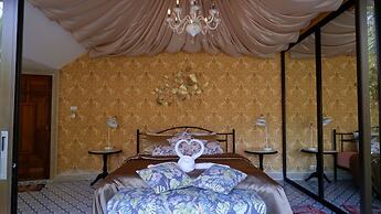 Jungle Moon Boutique Homestay