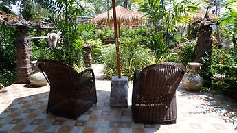 Jungle Moon Boutique Homestay