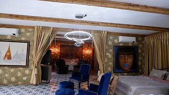 Jungle Moon Boutique Homestay