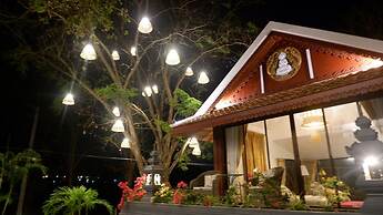 Jungle Moon Boutique Homestay