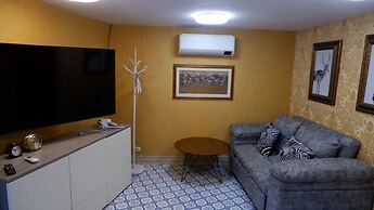 Jungle Moon Boutique Homestay