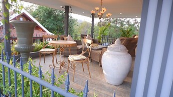Jungle Moon Boutique Homestay