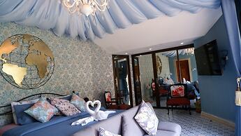 Jungle Moon Boutique Homestay