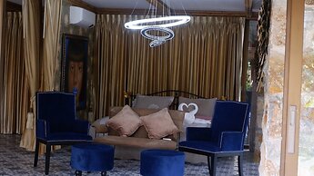 Jungle Moon Boutique Homestay