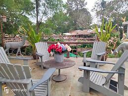 Jungle Moon Boutique Homestay
