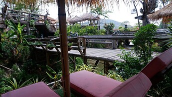 Jungle Moon Boutique Homestay