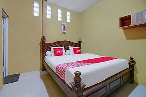 OYO 90061 Melati House Syariah