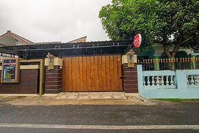 OYO 90061 Melati House Syariah