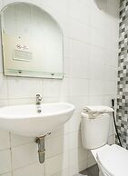 OYO Life 3782 Gunung Anyar