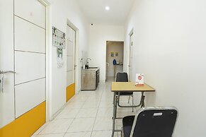 OYO Life 3782 Gunung Anyar