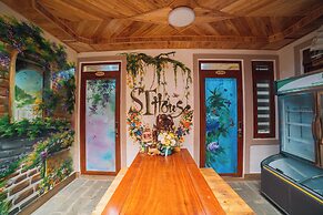 ST House DaLat