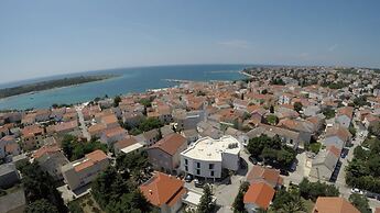 Basilica hotel by MERCADO