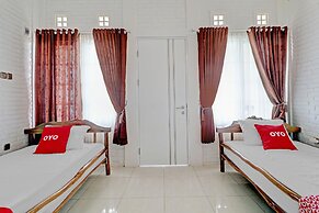 Super OYO Collection O 90617 Rumah Oma Opa Syariah