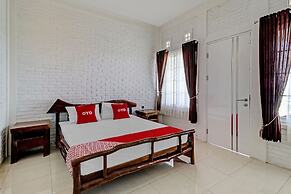 Super OYO Collection O 90617 Rumah Oma Opa Syariah