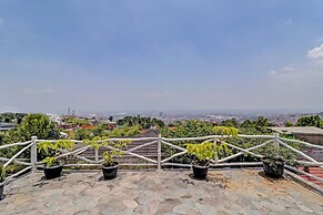 Super OYO Collection O 90617 Rumah Oma Opa Syariah