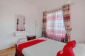 Super OYO Collection O 90617 Rumah Oma Opa Syariah