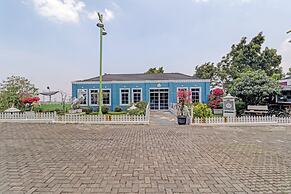 Super OYO Collection O 90617 Rumah Oma Opa Syariah