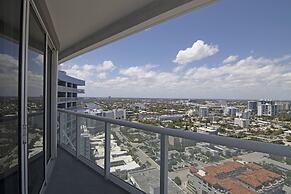 Sapphire Suite Beachfront, Gym + Pool!