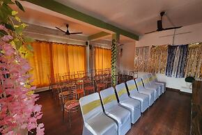 Hotel Omkaar and Restaurant