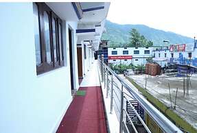 Hotel Omkaar and Restaurant