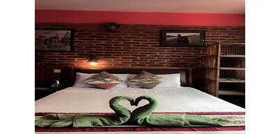 MeroStay 152 B 2N B Guest House