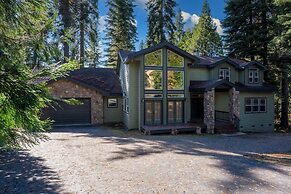 Timber Lodge - 5 Min to Shaver Lake!