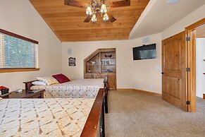 Timber Lodge - 5 Min to Shaver Lake!
