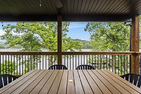 That Lakefront Taneycomo House - Branson