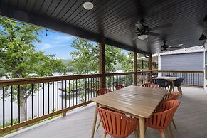 That Lakefront Taneycomo House - Branson