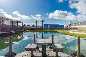 The Oasis Pet Friendly Optional Golf Cart