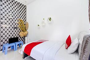 OYO 90124 Oemah Ratu Hostel Syariah