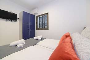 YalaRent Magdala Resort - Luxury Suites with Pool or Jacuzzi with Sea