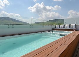 YalaRent Magdala Resort - Luxury Suites with Pool or Jacuzzi with Sea