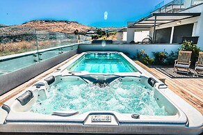 YalaRent Magdala Resort - Luxury Suites with Pool or Jacuzzi with Sea
