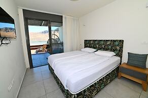 YalaRent Magdala Resort - Luxury Suites with Pool or Jacuzzi with Sea