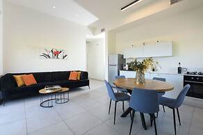 YalaRent Magdala Resort - Luxury Suites with Pool or Jacuzzi with Sea