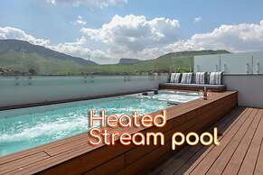 YalaRent Magdala Resort - Luxury Suites with Pool or Jacuzzi with Sea