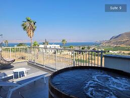 YalaRent Magdala Resort - Luxury Suites with Pool or Jacuzzi with Sea